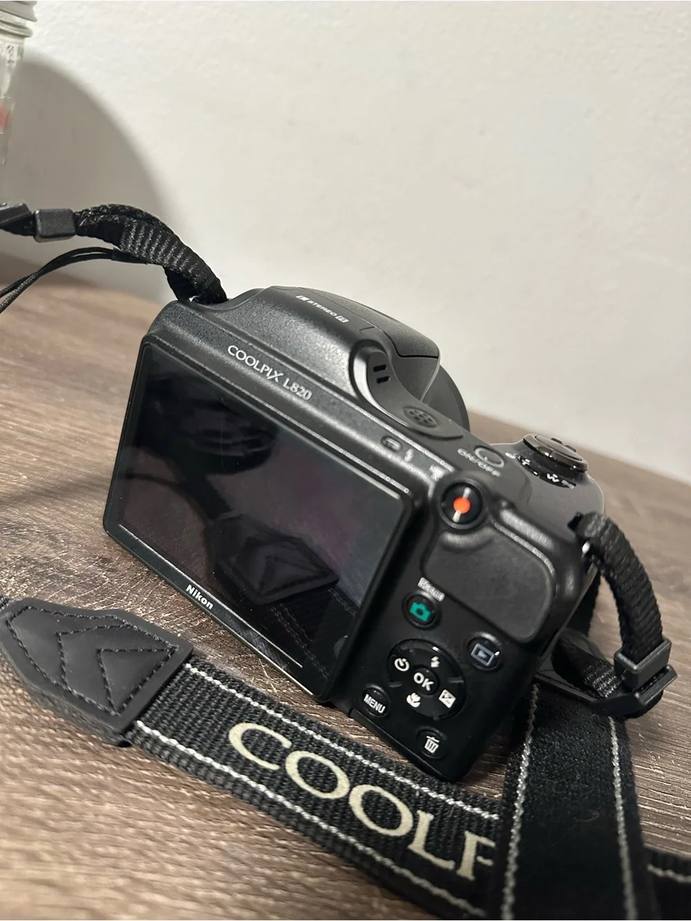 Nikon Black Compact Bridge Camera with Detachable Lens Cap